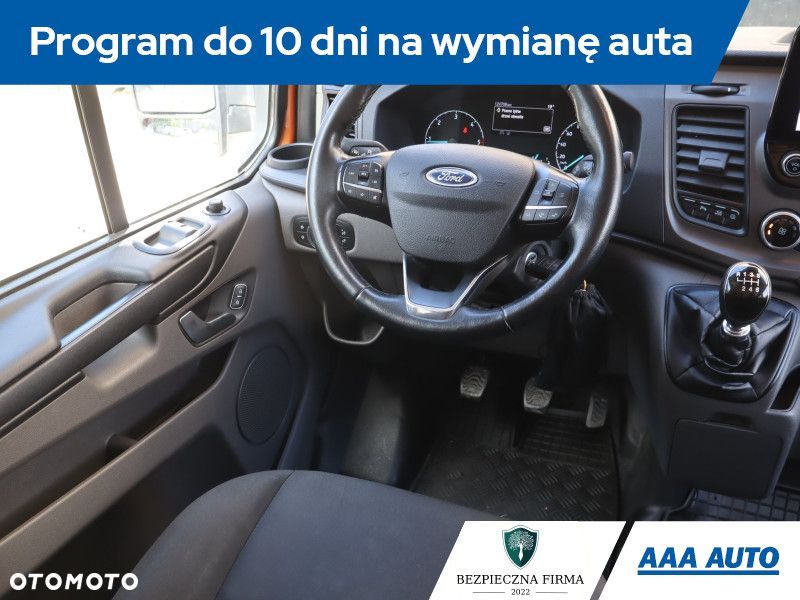 Ford Transit Custom - 9