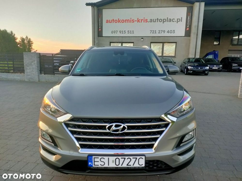 Hyundai Tucson - 2