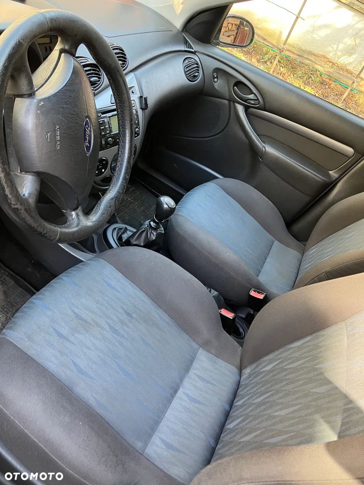 Ford Focus - 6