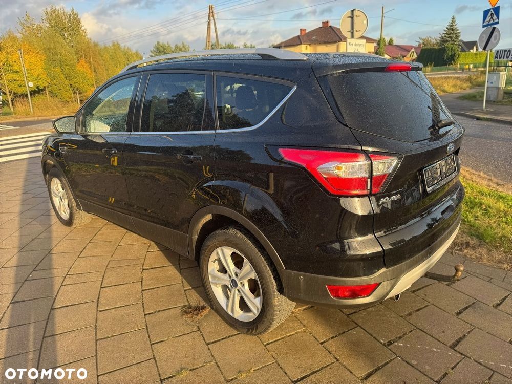 Ford Kuga 1.5 EcoBoost 2x4 Titanium - 10