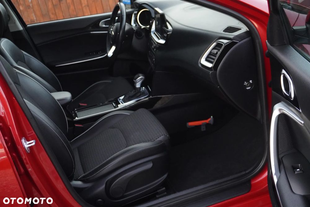 Kia Ceed 1.4 T-GDI L Business Line DCT - 7