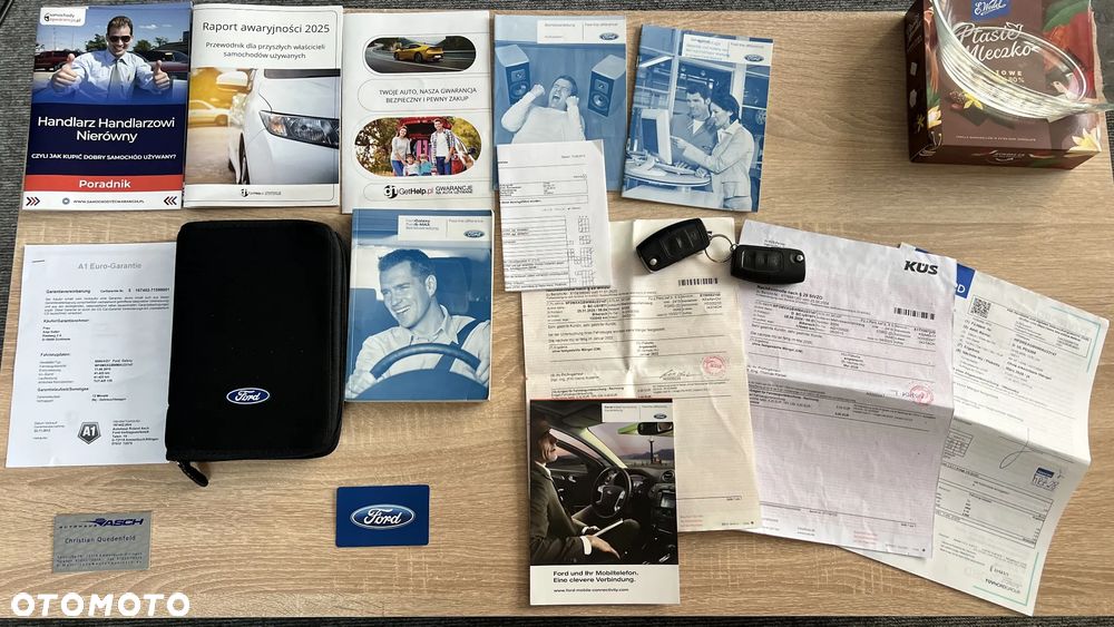 Ford Galaxy 2.0 Ghia - 8
