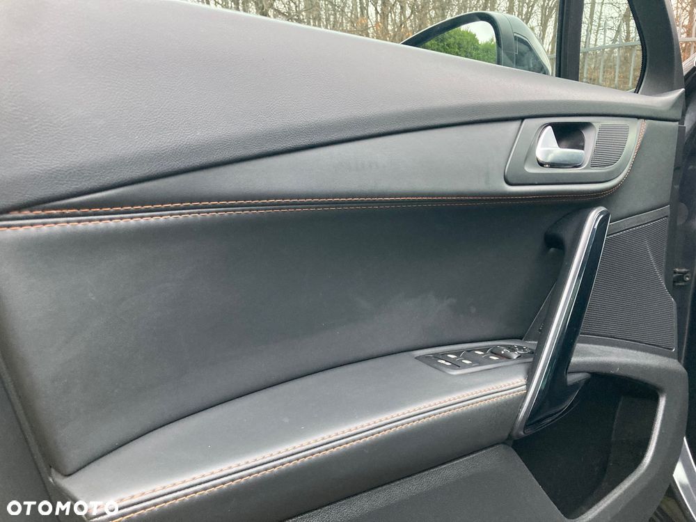 Peugeot 508 RXH BlueHDi 180 EAT6 Stop&Start - 17