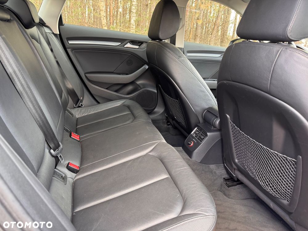 Audi A3 Sportback 1.6 TDI DPF Ambition - 7