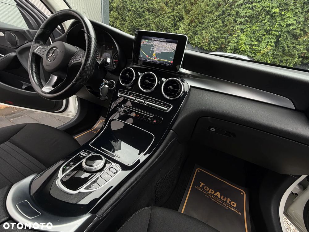 Mercedes-Benz GLC 250 4Matic 9G-TRONIC - 16