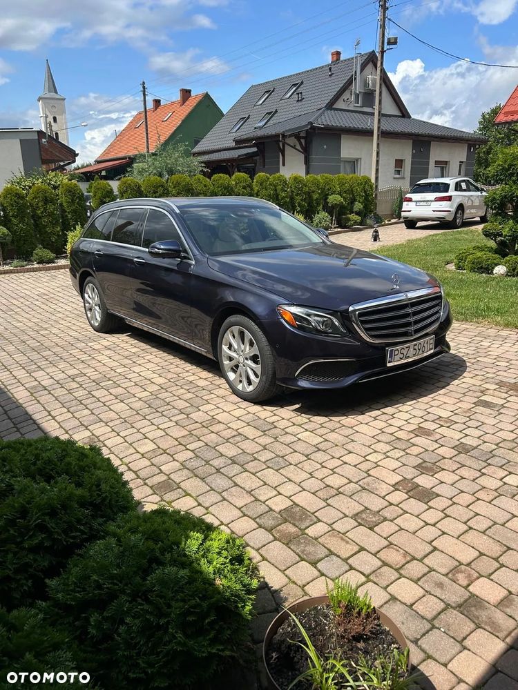 Mercedes-Benz Klasa E 450 4-Matic 9G-TRONIC - 3