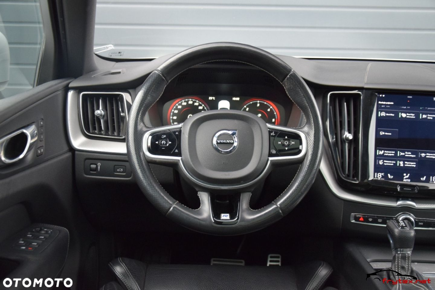 Volvo XC 60 - 30