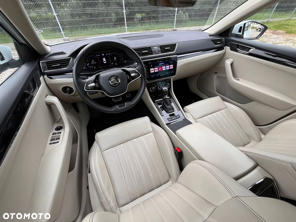 Skoda Superb 2.0 TDI SCR L&K DSG - 28