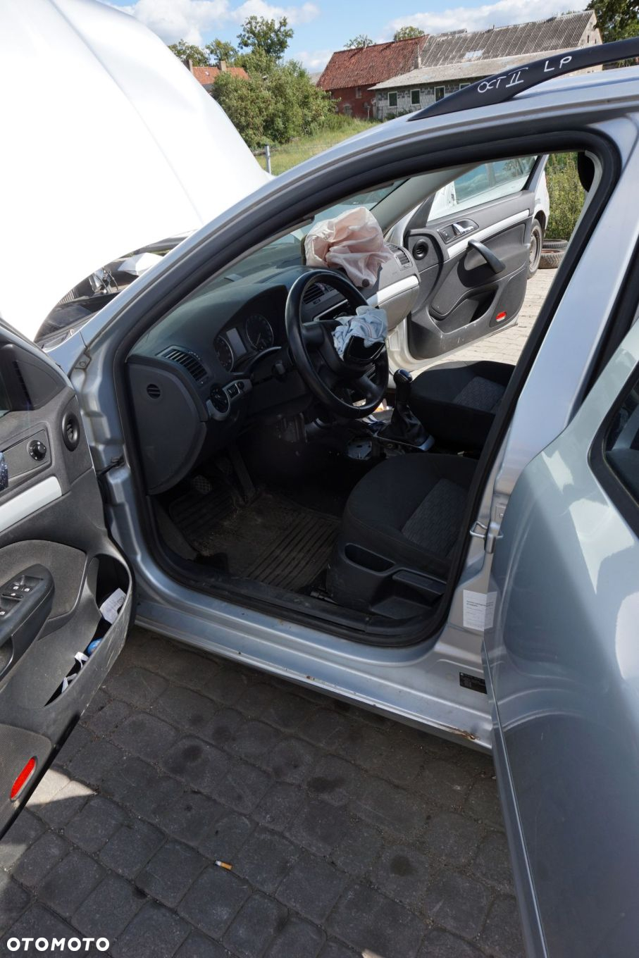 SKODA OCTAVIA II LIFT KOMBI 2012 9156 2.0 TDI CFHC 140KM NFP SREBRNY na części - 14