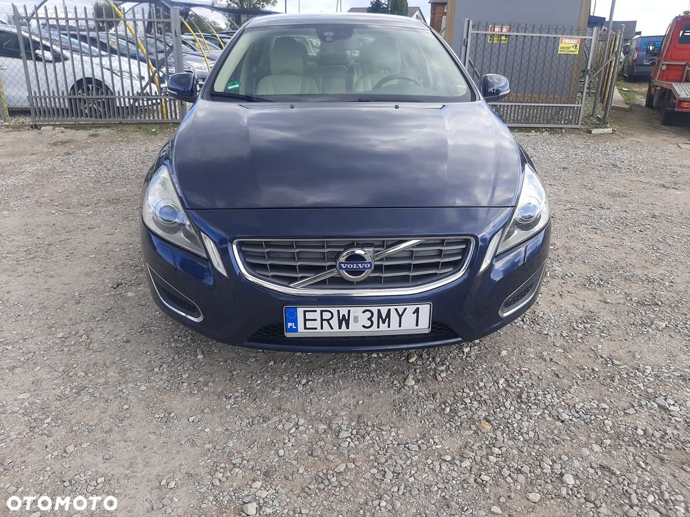 Volvo S60 DRIVe Momentum - 4