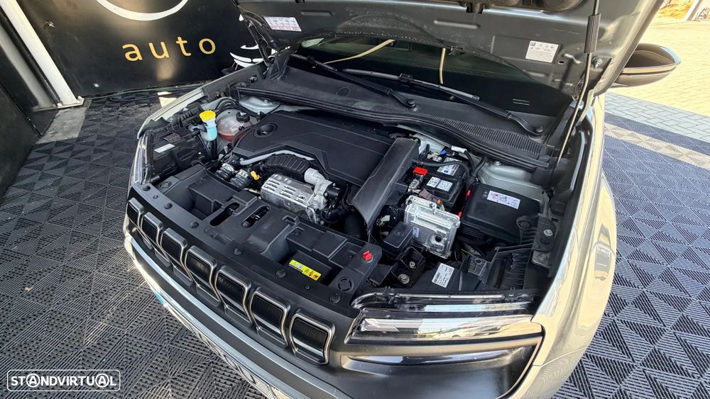 Jeep Avenger 1.2 T3 48V 4xe Hybrid eAWD Auto Upland - 38