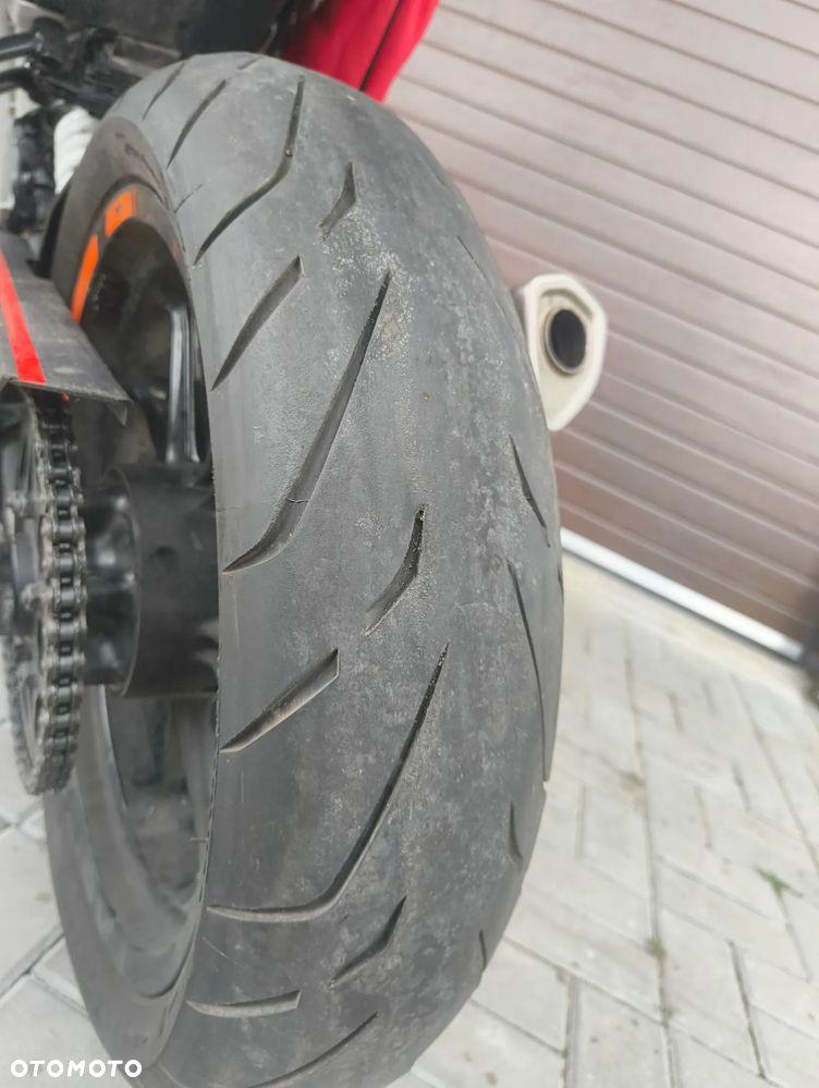 KTM Duke 125 - 8