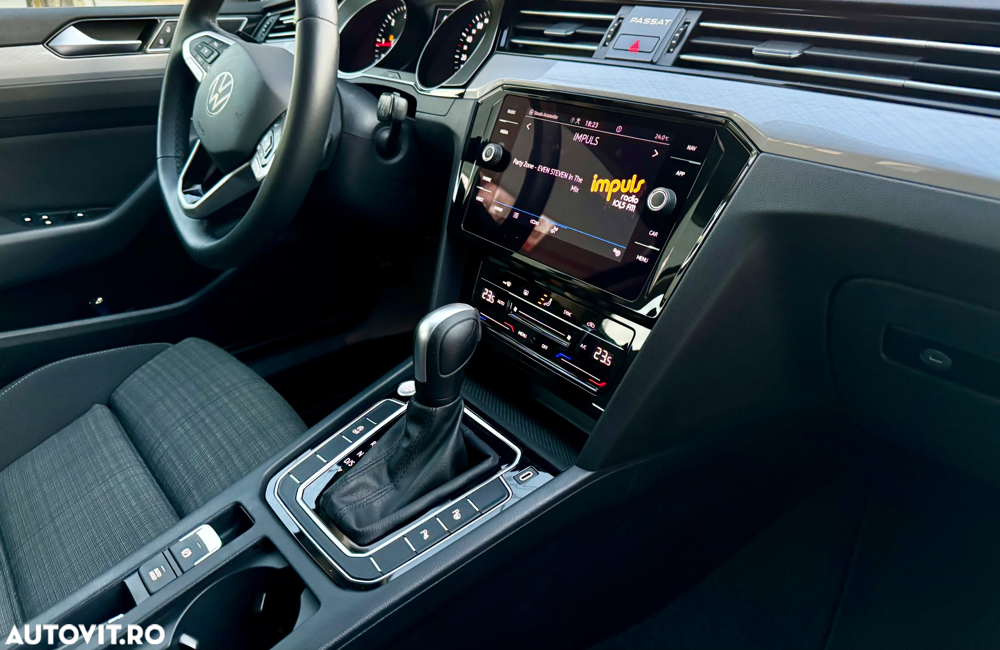 Volkswagen Passat Variant 2.0 TDI DSG Comfortline - 7