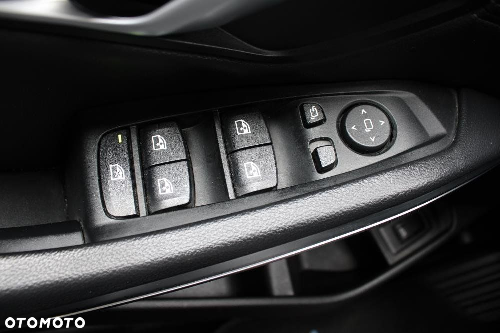 BMW Seria 3 - 13