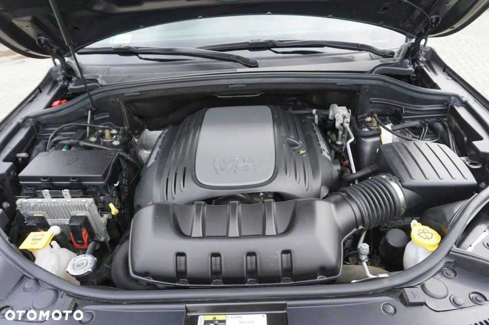 Jeep Grand Cherokee - 13
