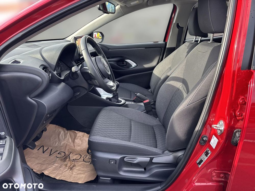 Toyota Yaris - 13