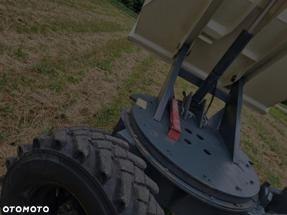 Terex Benford Wozidło 3 tony  OBRÓT 4X4+KIPER z Norwegii Idealny stan KUBOTA 4 cylindry Niski przebieg ORYGINAŁ - 12