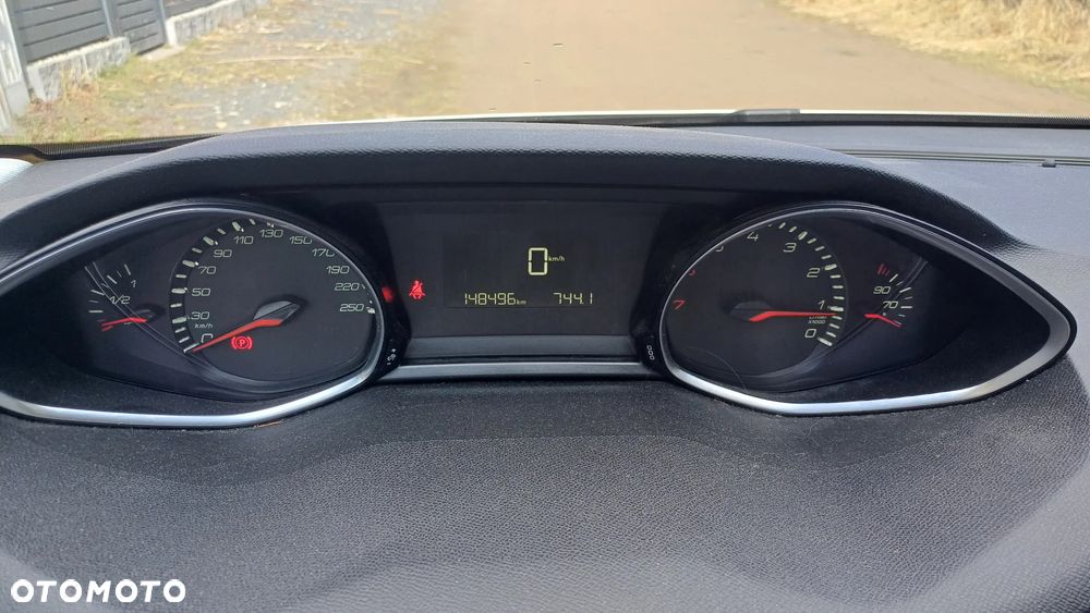 Peugeot 308 1.6 THP Allure - 6