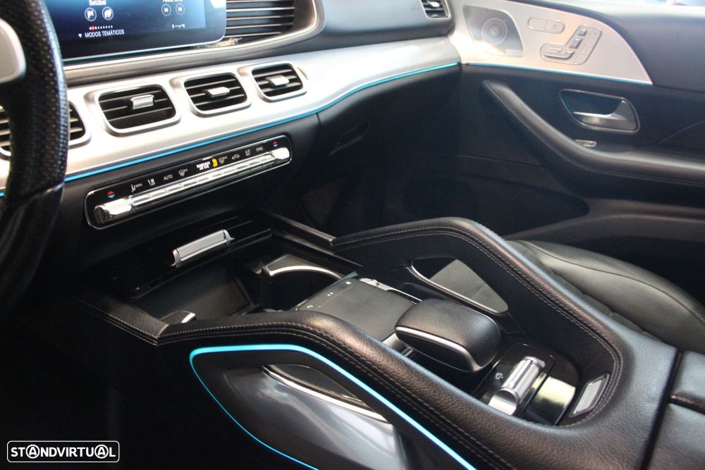 Mercedes-Benz GLE 300 d 4Matic - 12