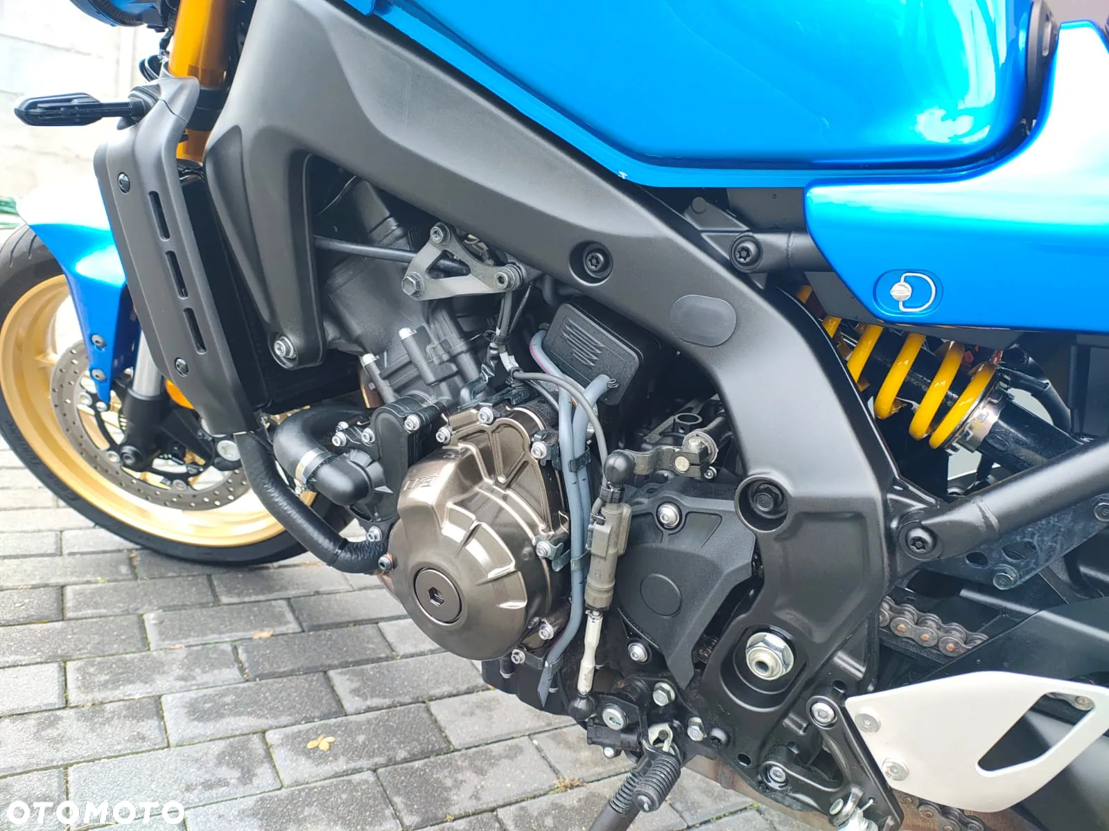 Yamaha XSR - 6