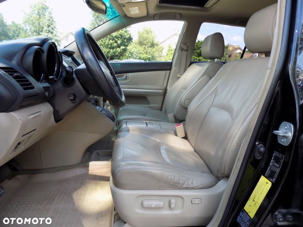 Lexus RX - 7