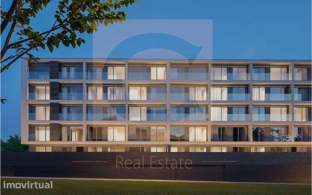 ÓTIMO T1 COM TERRAÇO - Junto ao Hospital de S. João - Grande imagem: 5/6
