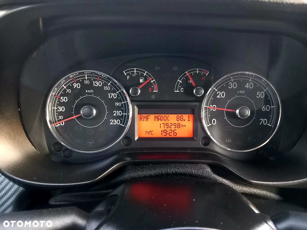 Fiat Grande Punto 1.4 8V Energy - 28