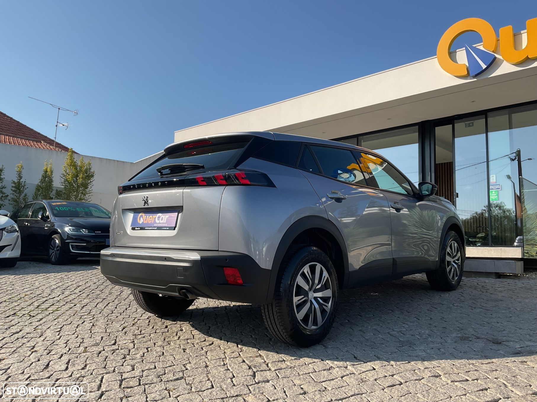Peugeot 2008 1.2 PureTech Active Pack - 10