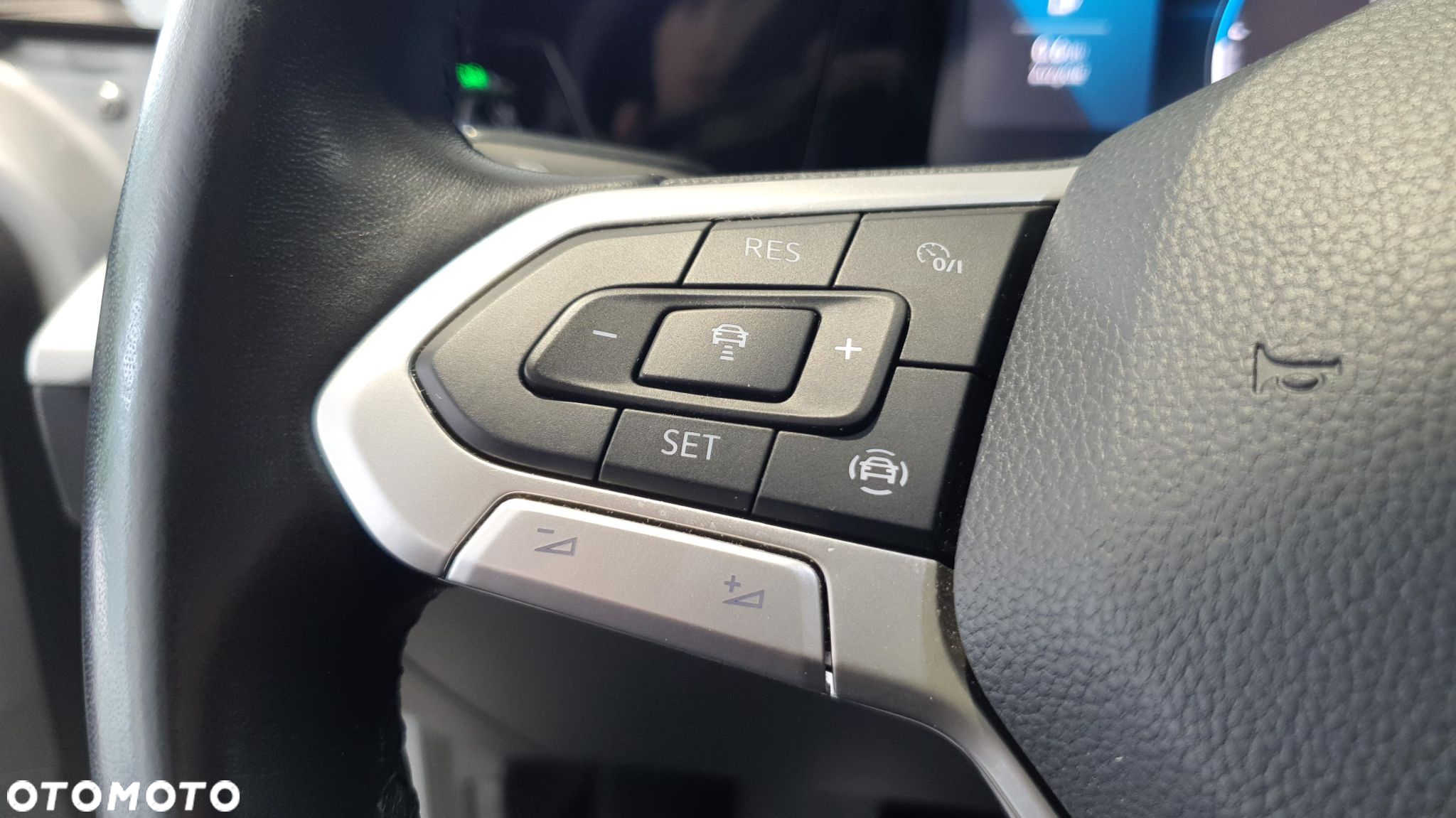 Volkswagen Golf VIII 2.0 TDI - 26