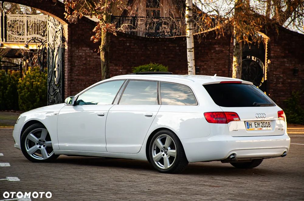 Audi A6 Avant - 16