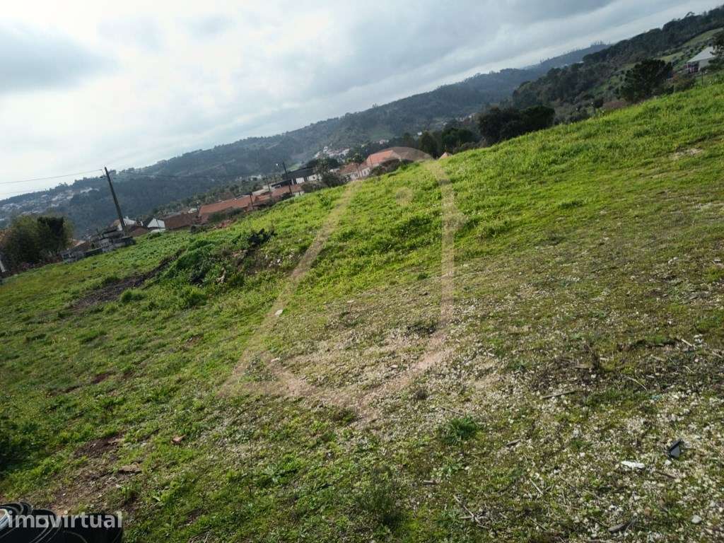 Terreno Exclusivo com 3.560 m² e Elevado Potencial de Construção em... - Grande imagem: 2/5