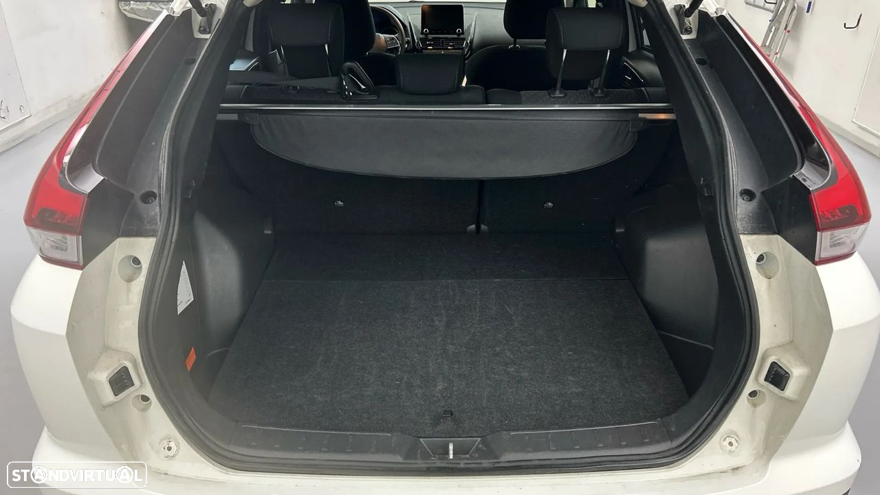 Mitsubishi Eclipse Cross 2.4 PHEV eMotion - 6