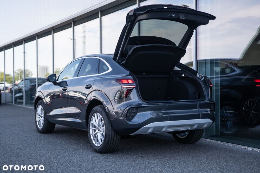 Audi Q3 Sportback TFSI mHEV 110 kW S tronic - 8