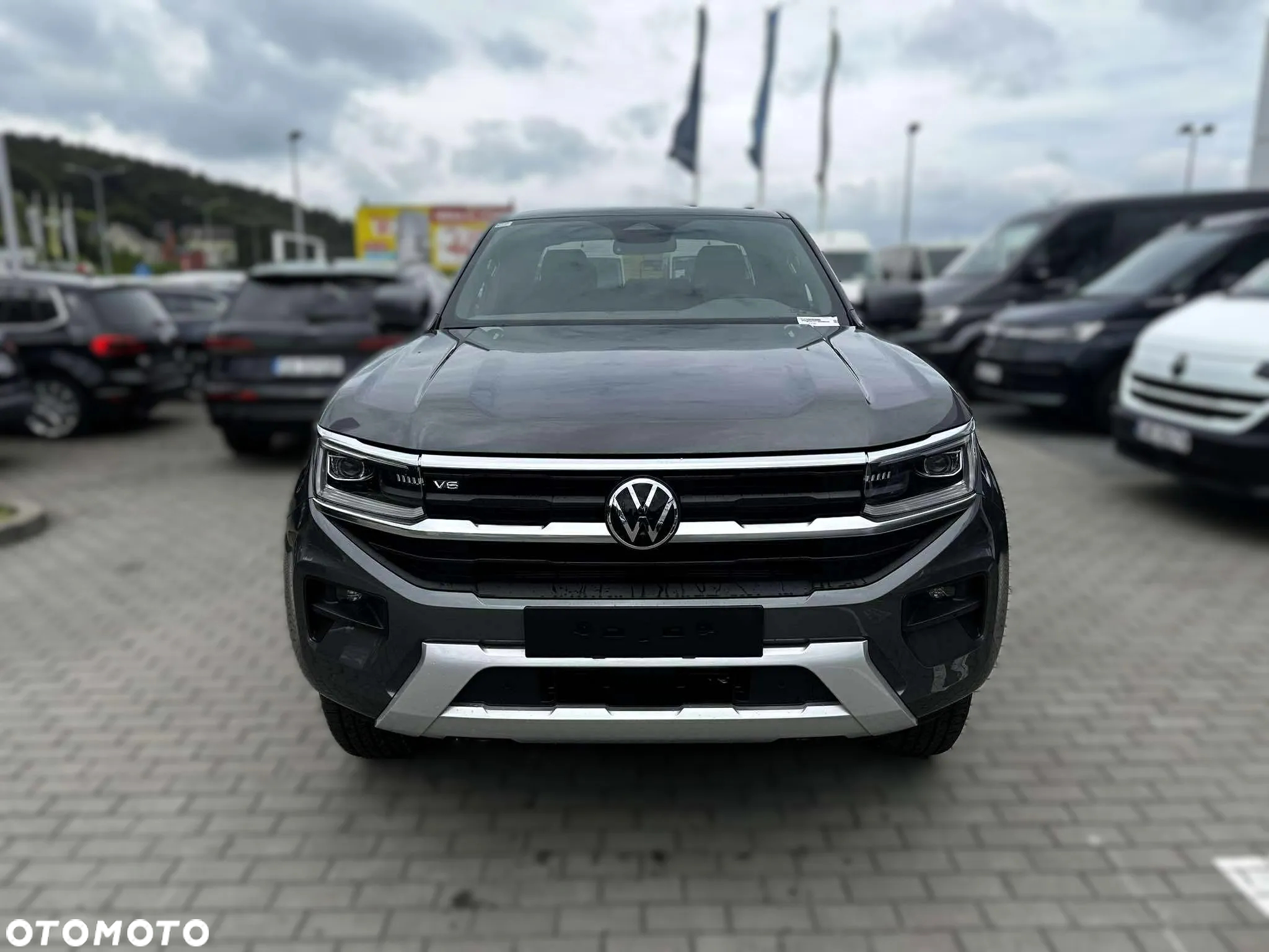 Volkswagen Amarok - 2