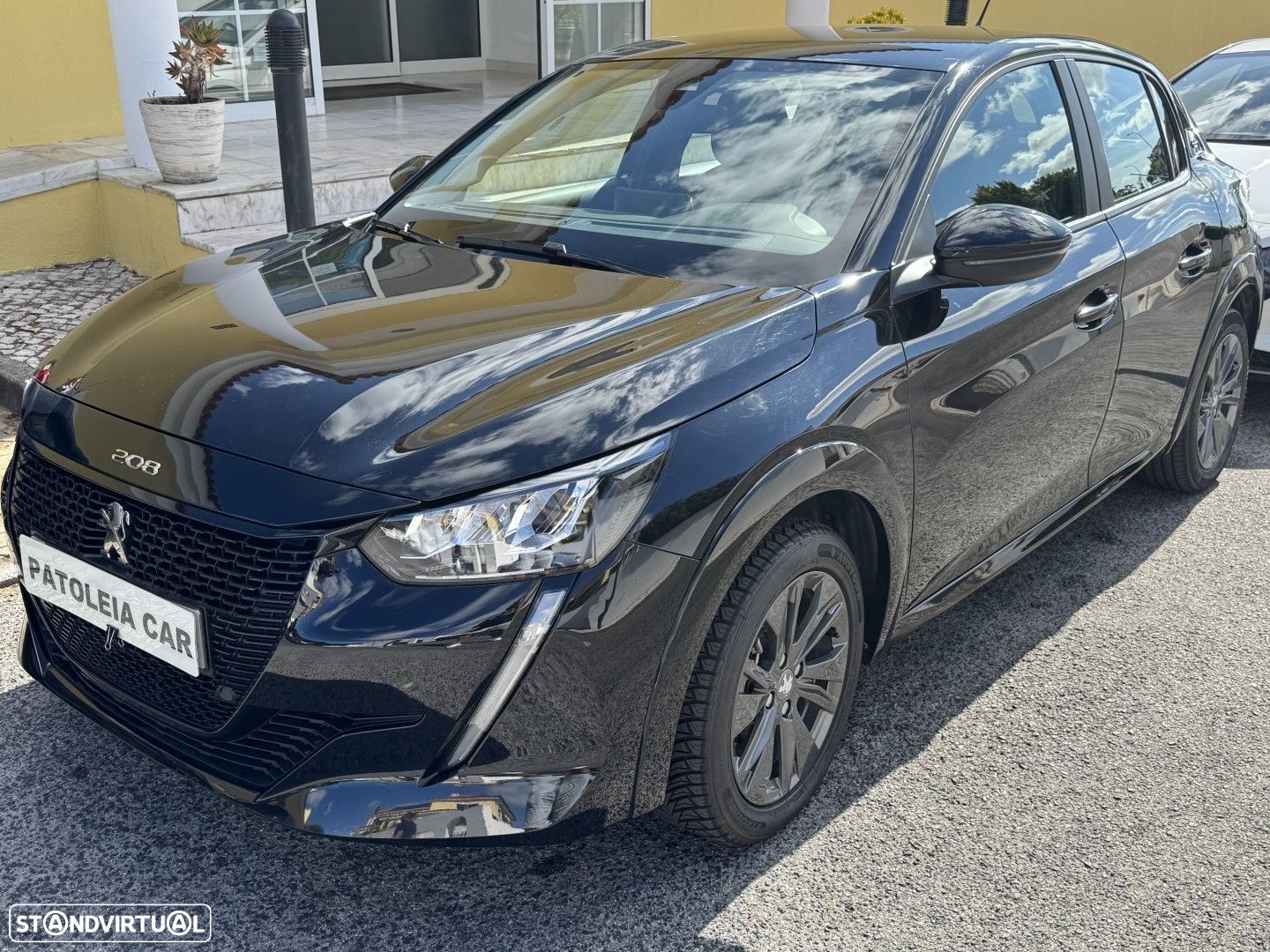 Peugeot e-208 50 kWh Allure - 1