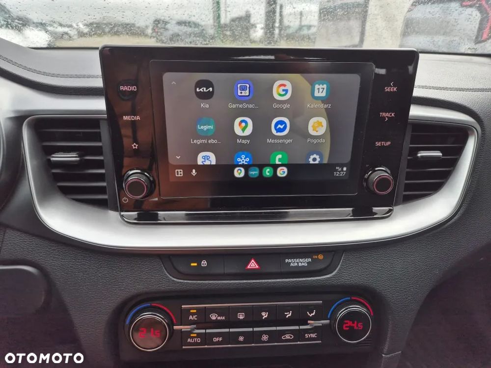 Kia Ceed 1.5 T-GDI M - 10