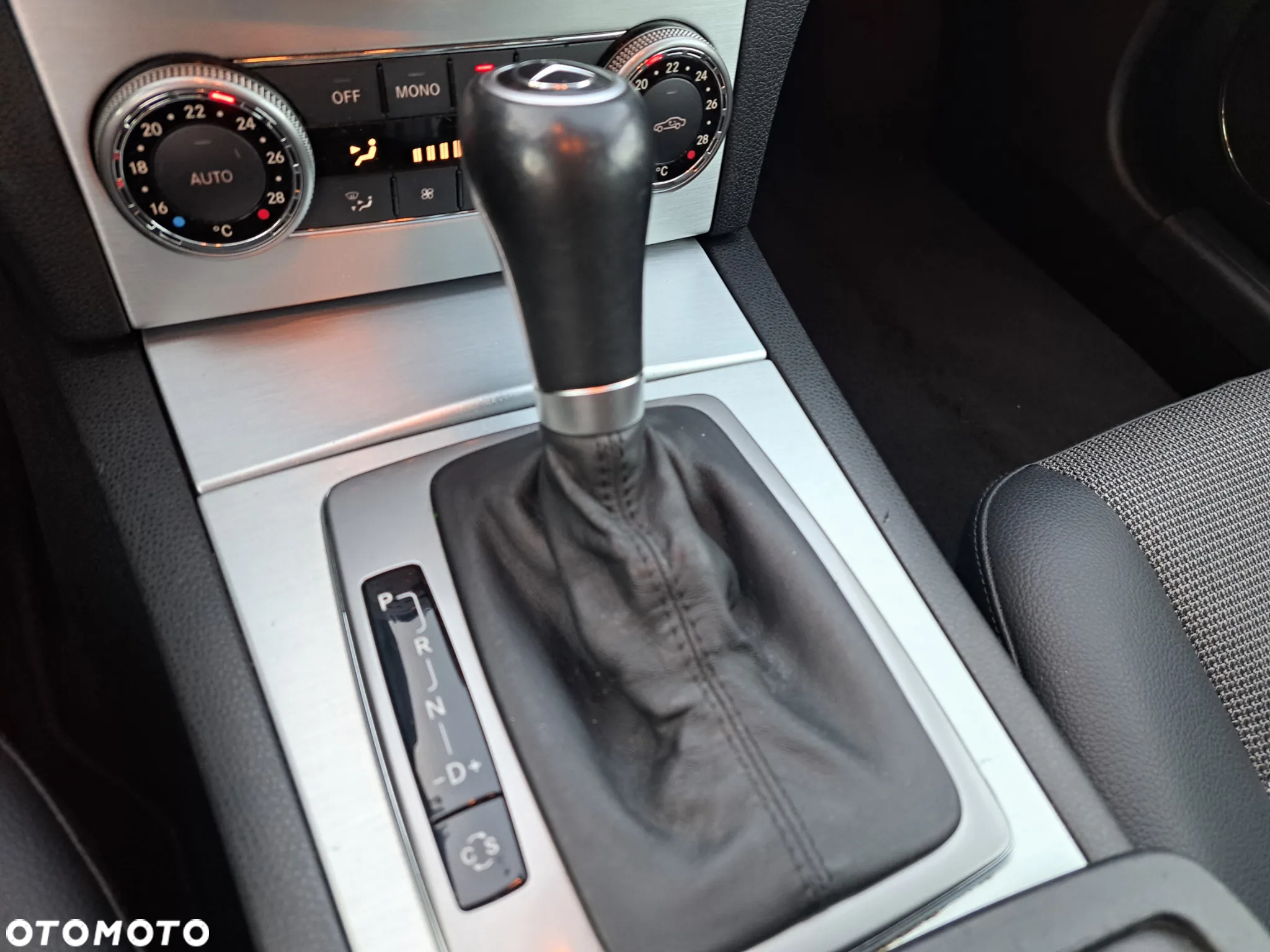 Mercedes-Benz Klasa C 200 T CDI DPF Automatik Avantgarde - 13