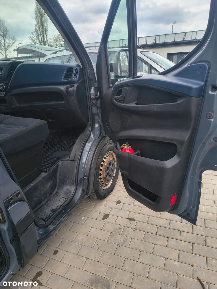 Iveco DAILY 35S18 - 15