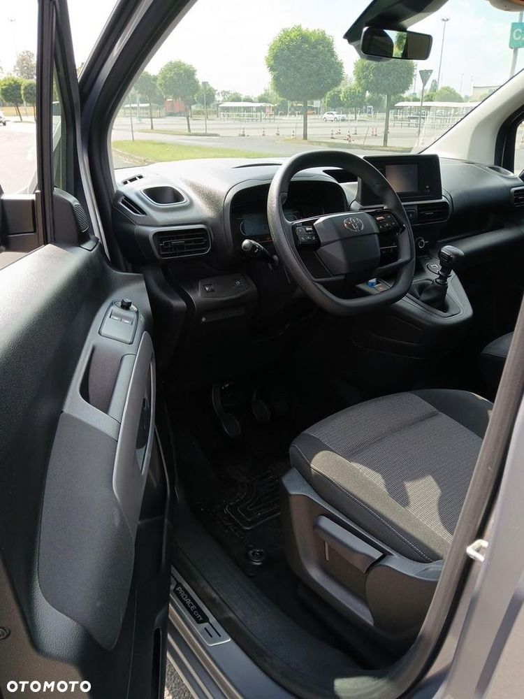 Toyota Proace City Verso 1.5 D-4D Business - 22
