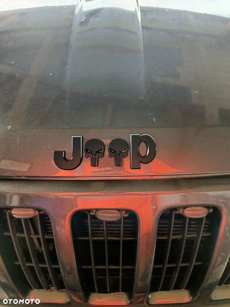 Jeep Grand Cherokee 2.7 CRD Overland - 24