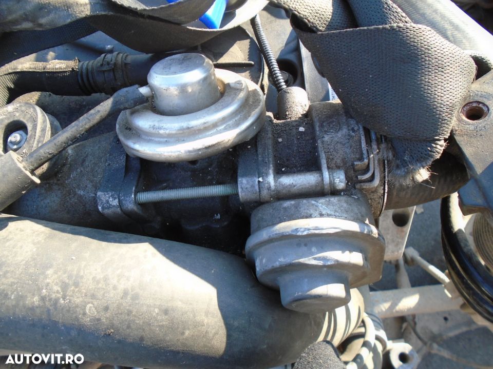 EGR Volkswagen Golf 5 1.9 TDI din 2003 - 1