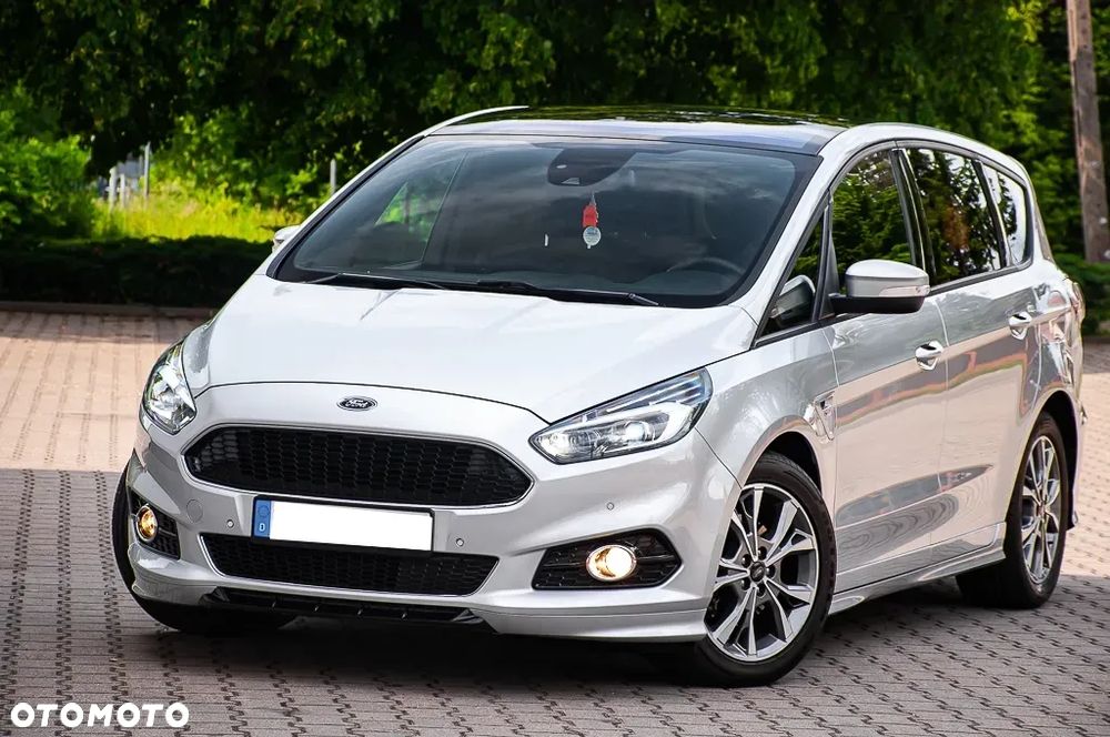 Ford S-Max - 15