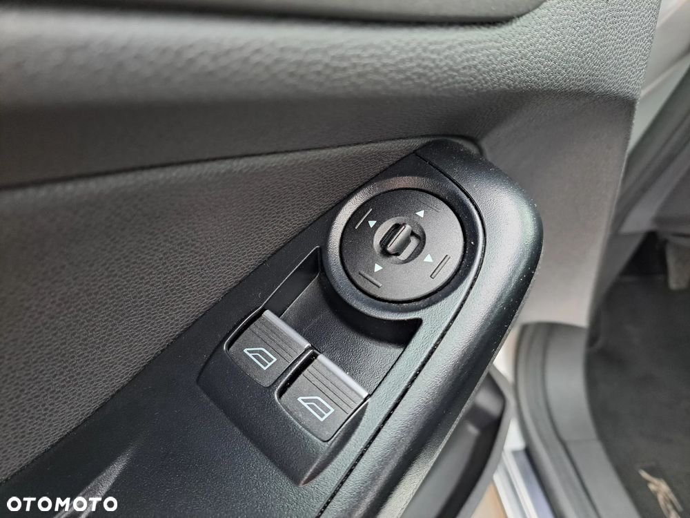 Ford Fiesta 1.25 Titanium EU5 - 21