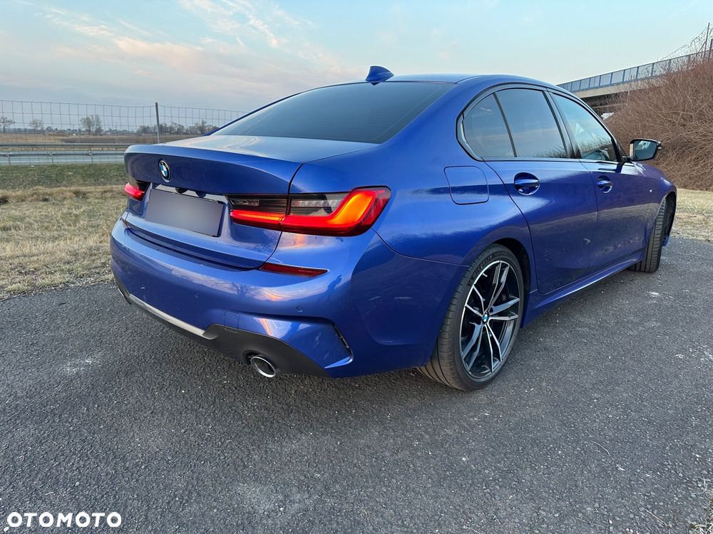 BMW Seria 3 320d xDrive M Sport Shadow sport - 15