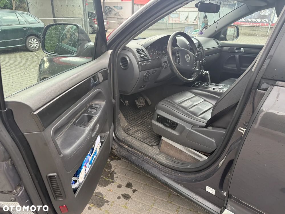 Volkswagen Touareg - 9