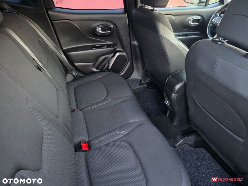 Jeep Renegade - 17