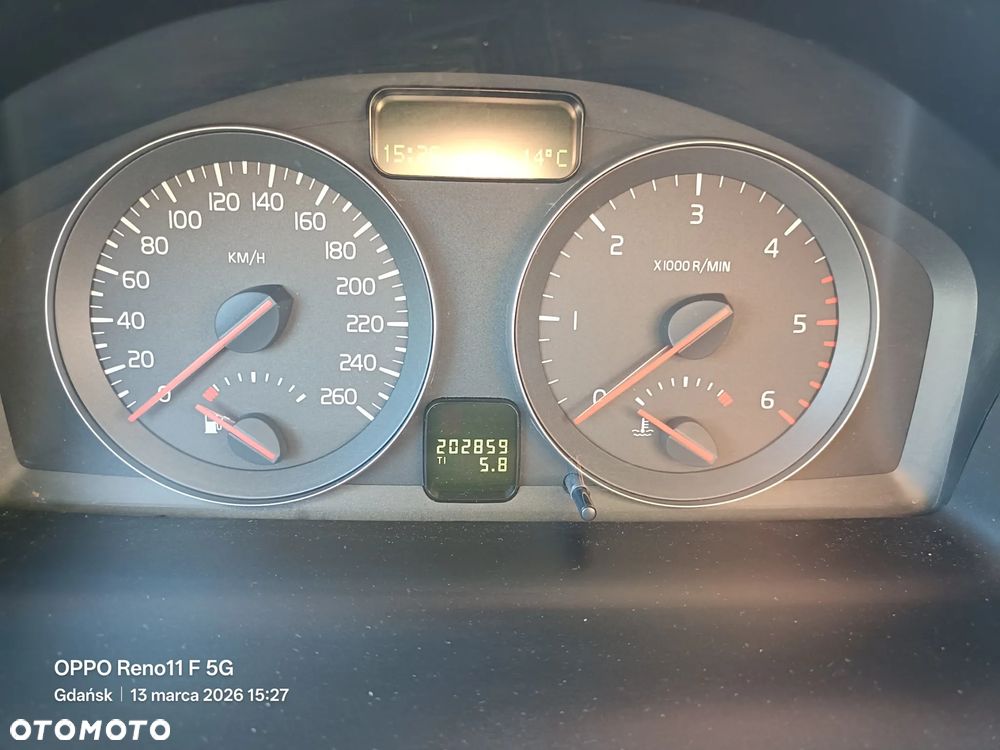 Volvo S40 2.0D Momentum - 12