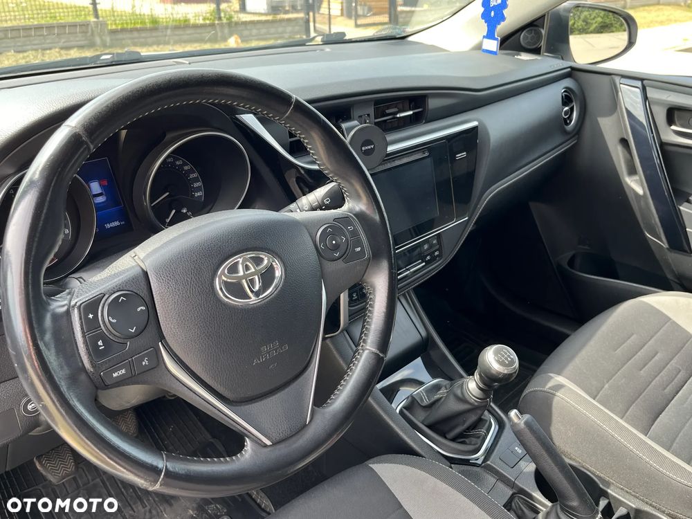 Toyota Auris 1.6 Active - 15