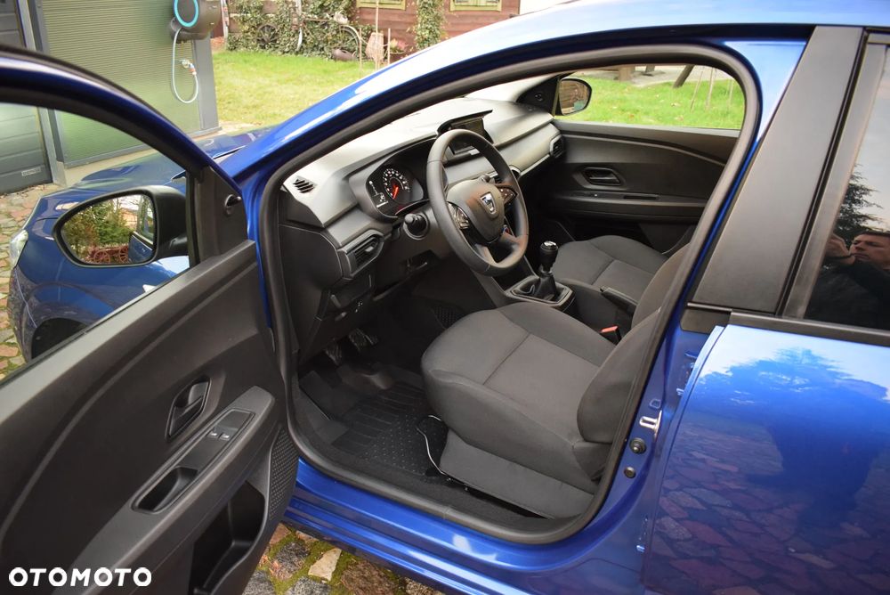 Dacia Sandero - 25