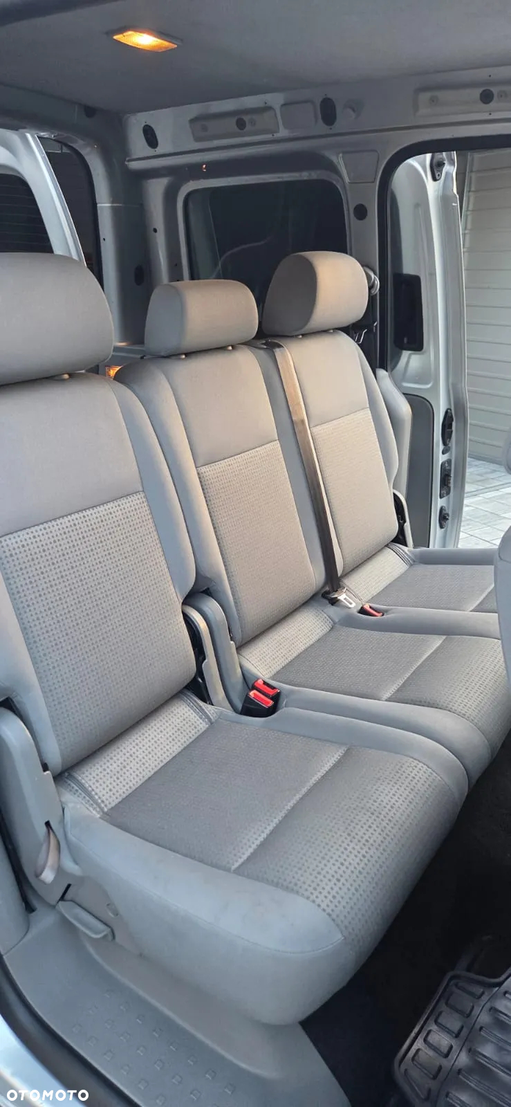 Volkswagen Caddy 1.9 TDI Life - 9
